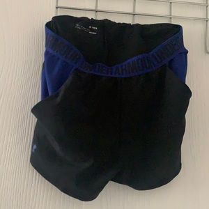 Under Amor Athletic Shorts